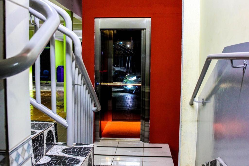 Visk Palace Hotel E Restaurante フォス・ド・イグアス エクステリア 写真